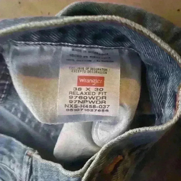 Wrangler Denim Jean Shorts Size 38 Relaxed Fit - Picture 5 of 5